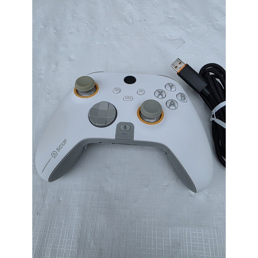 Scuf SG504-01 Instinct Pro Wireless Controller White For Xbox Series X|S/One, PC